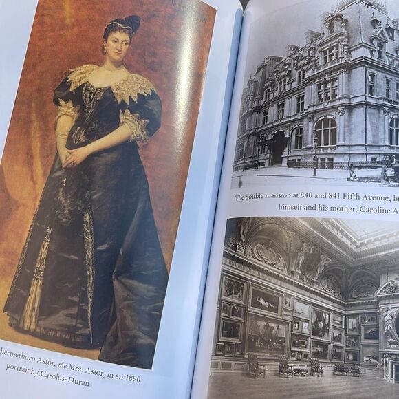 Astor: The Rise and Fall of an American Fortune
by Anderson Cooper
Hardcover - Picture 6 of 7